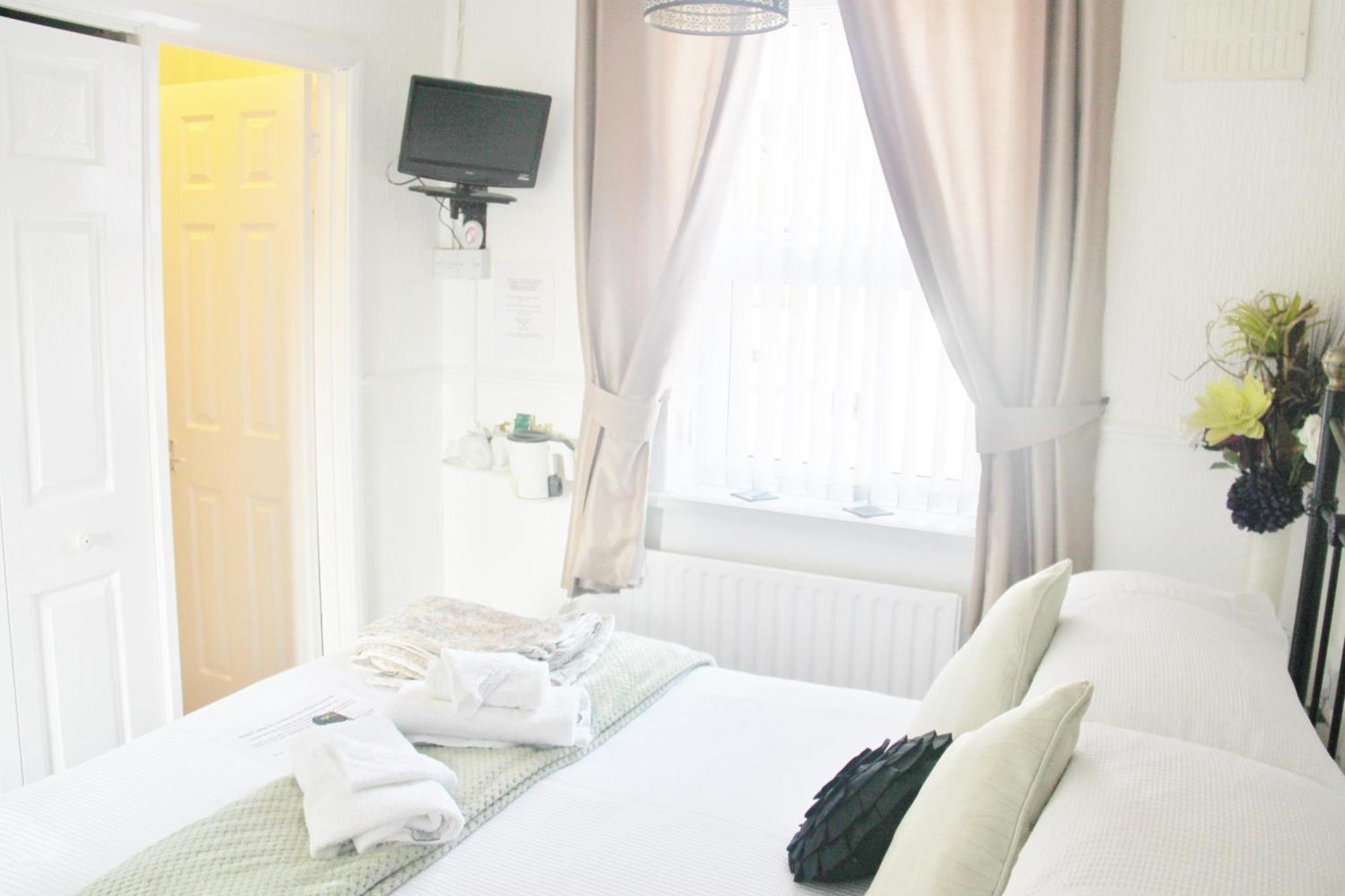 Serena Court Hotel Skegness Exterior foto